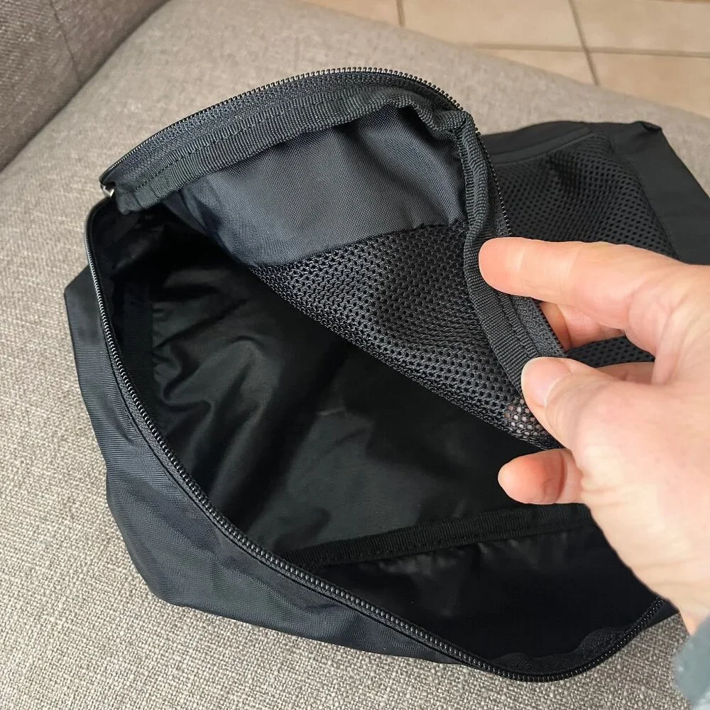 Think Tank Photo Black Camera Accessory Case Travel Pouch - Like New!